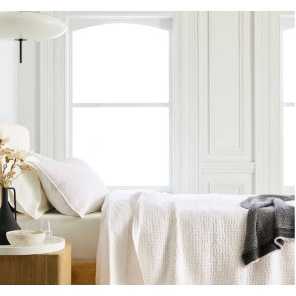 Quince European Linen Cotton Hand Stitch Quilted Euro Sham White NWOT #23 - Picture 2 of 8